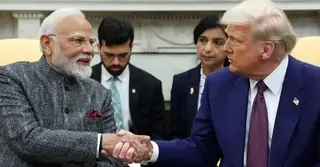 ভারতের ওপর ২৫ শতাংশ শুল্কারোপ ট্রাম্পের, রাশিয়া থেকে অস্ত্র কিনলে জরিমানার হুমকি